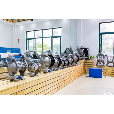 Material PP bomba de diafragma pneumática com pressão máxima de 120 psi e fluxo máximo de 40 gpm